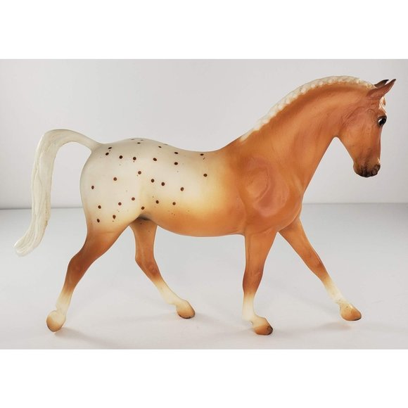 Breyer Classic Keen Palomino Blanket Appaloosa English Horse #61069 - Picture 1 of 9